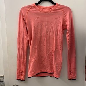 Swiftly lululemon long sleeve size 6